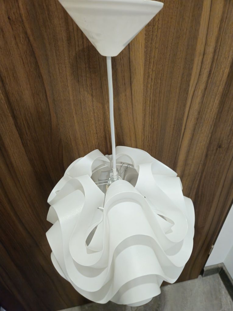 Lampa do sypialni, pokoju dziecięcego