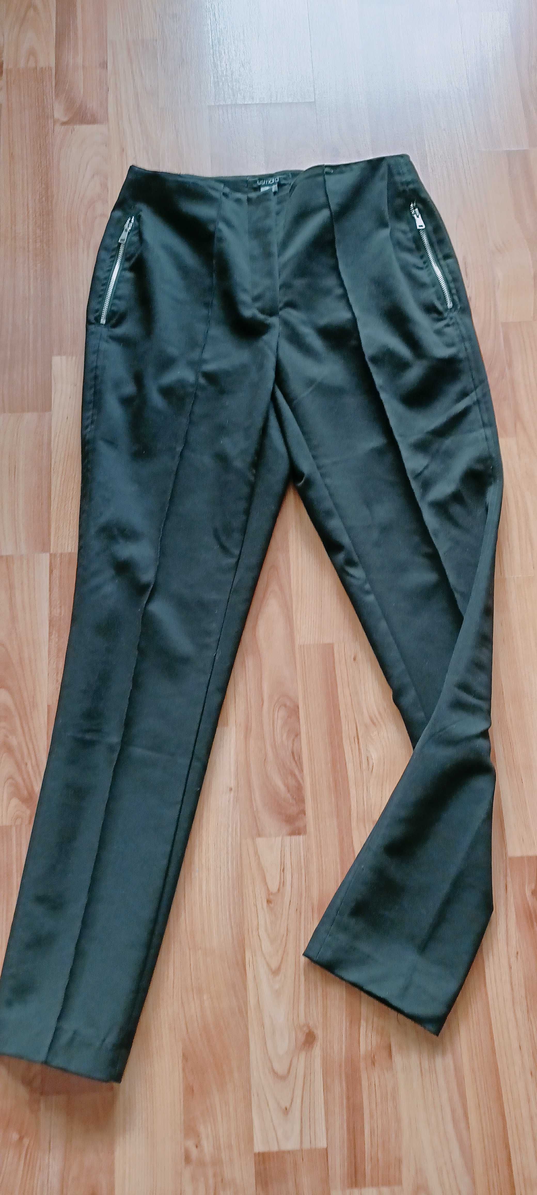 Spodnie z kantem M Esmara