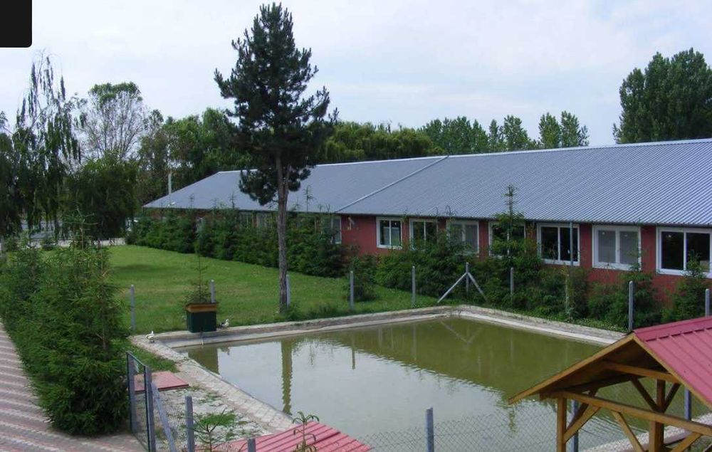 Комерційне приміщення в Угорщині поблизу автомагісталі М3 від власника