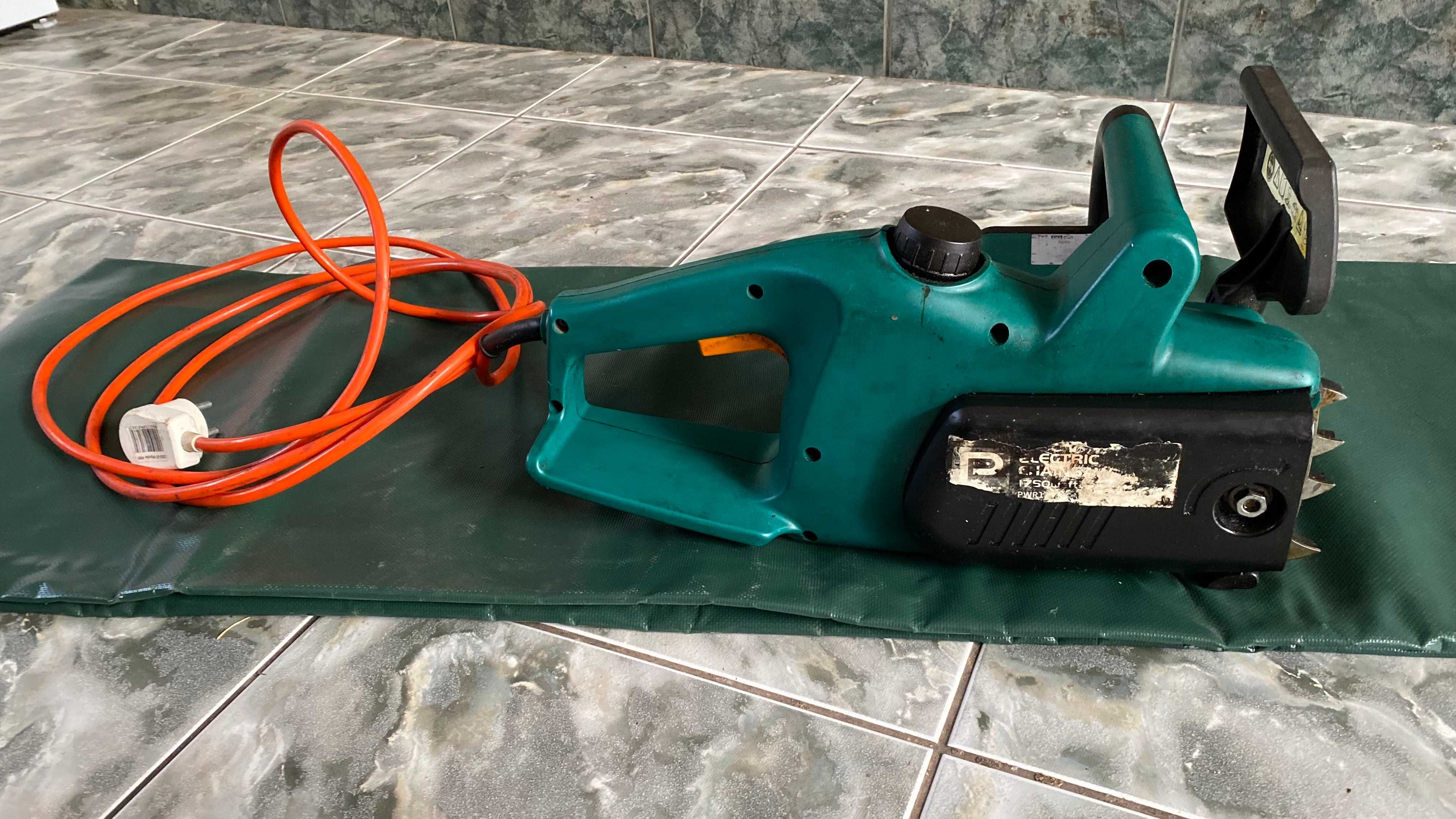 Pilarka elektryczna lancuchowa PWR1750 Electric chain saw