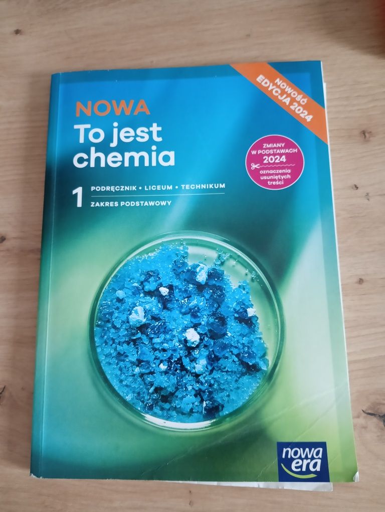 Podręcznik do chemii dla klasy 1 liceum.Zakres podstawowy