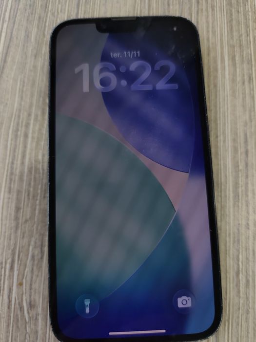 iPhone 13 com garantia