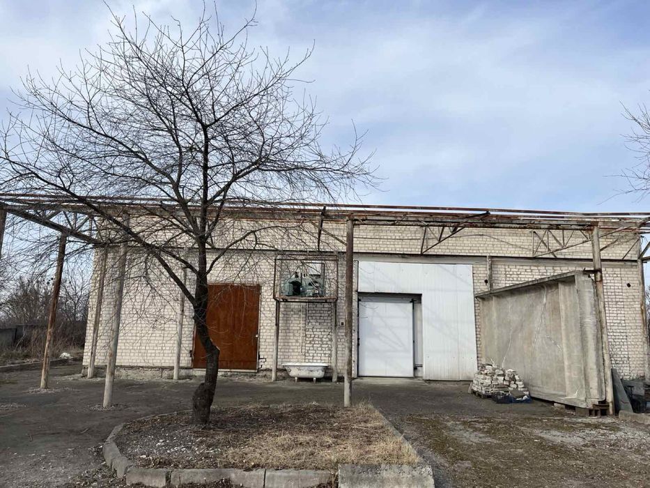 Складське приміщення (склад-холодильник)