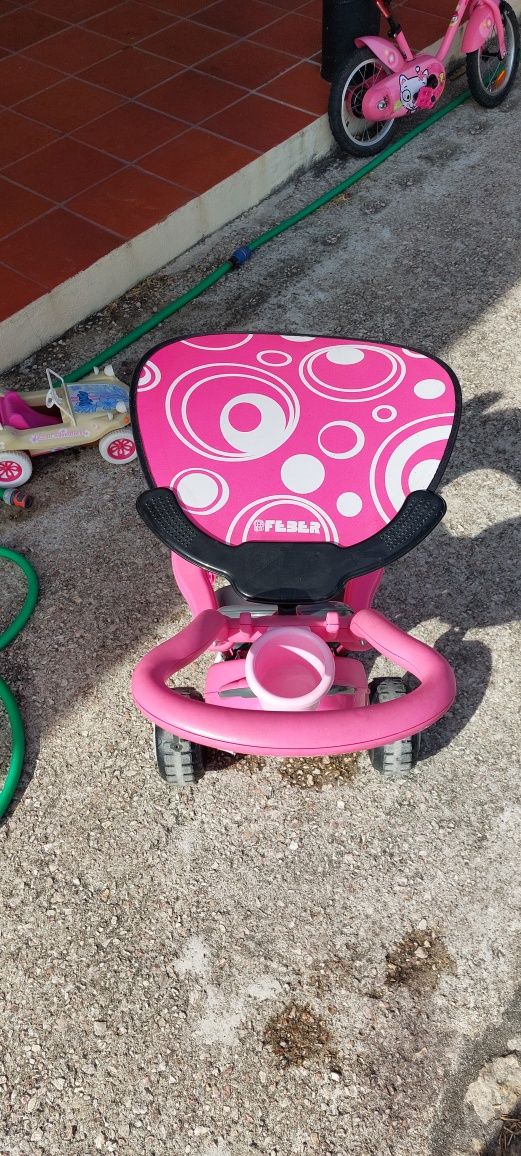 Triciclo Menina Marca Feber