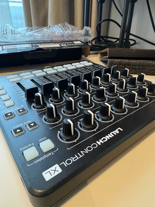 Novation Launch Control XL Mk2 kontroler