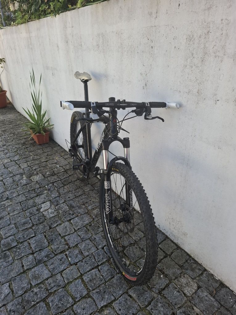 Bicicleta Specialized 26" M