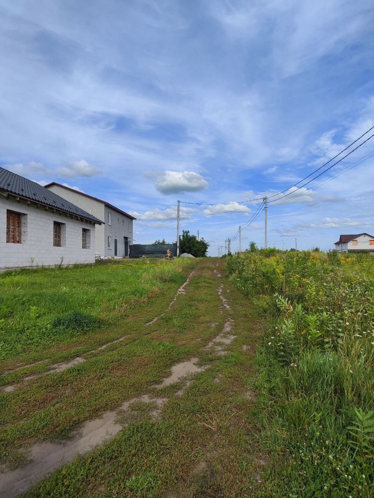 ( Власник).Продам ділянку на мечнікова 10соток.