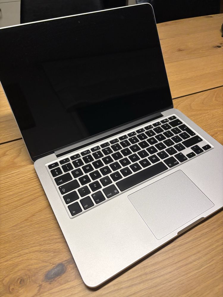 Macbook pro 2014 13 cali 8gb intel core i5