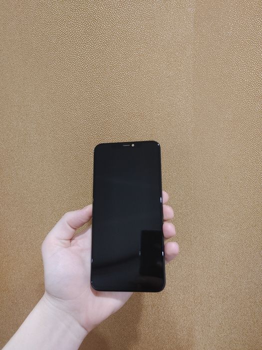 Дисплей iPhone 11 pro max без царапин, всё работает