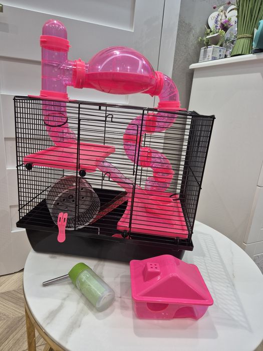 Klatka i zestaw startowy dla chomika .