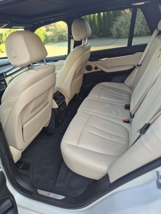 Bmw x5 f15 M-Pakiet / Kam 360 / Head UP/ Key less / Panorama