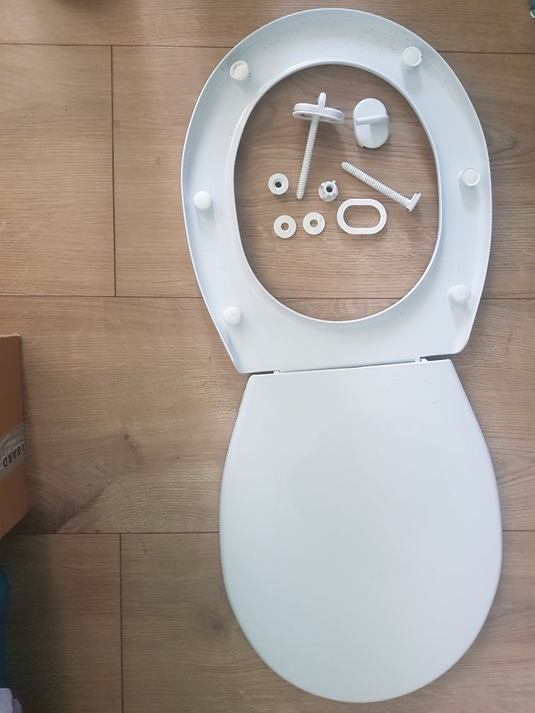 Plastikowa  deska sedesowa  WC
