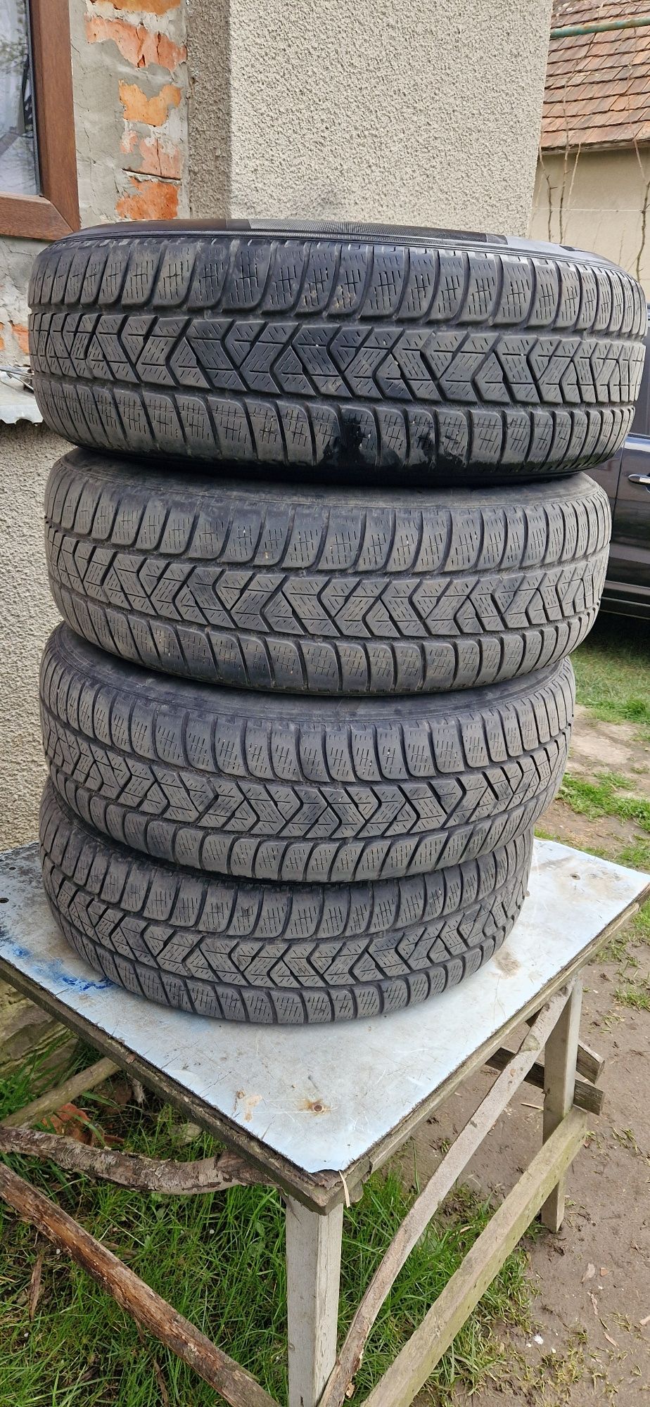 Резина зимова Pirelli Scorpion 215/65/R17  3-3.5мм 4шт. 450шт