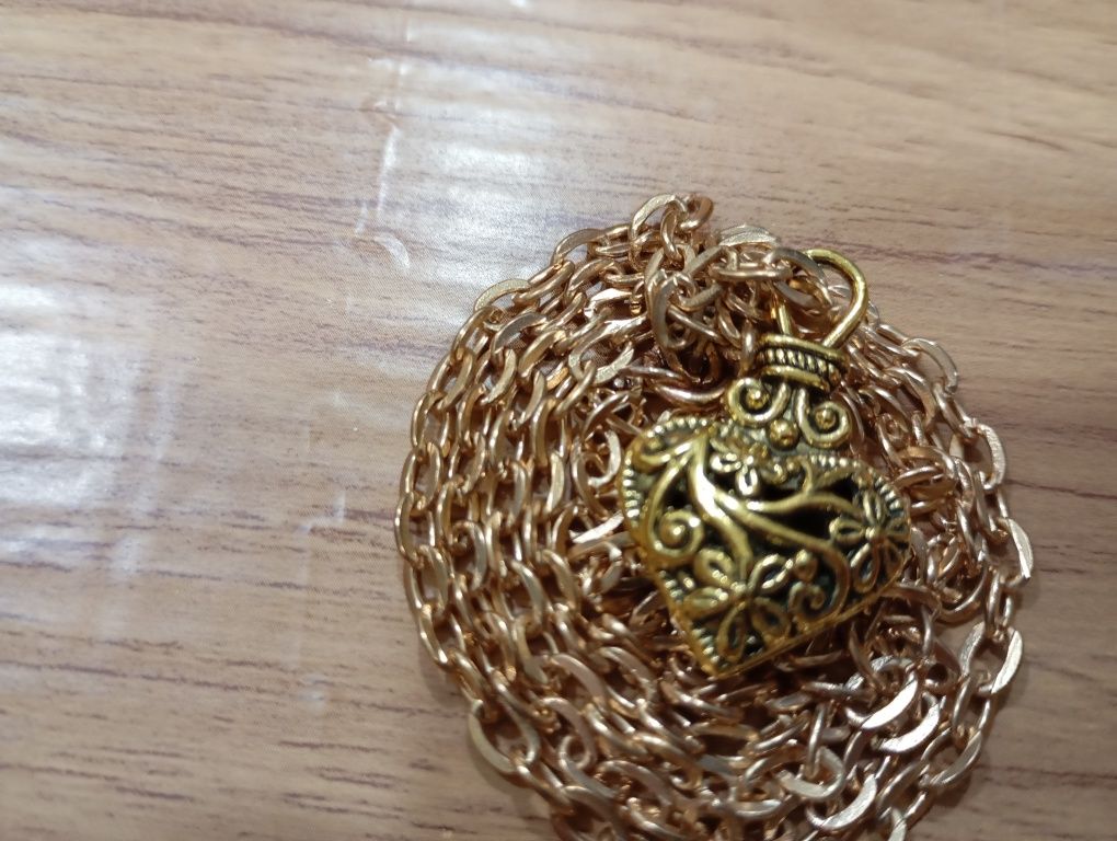 20€ cordão com coração banhado a ouro 18k entrego em rio tinto