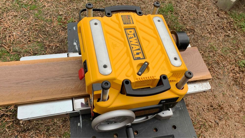 Рейсмус Dewalt DW735X