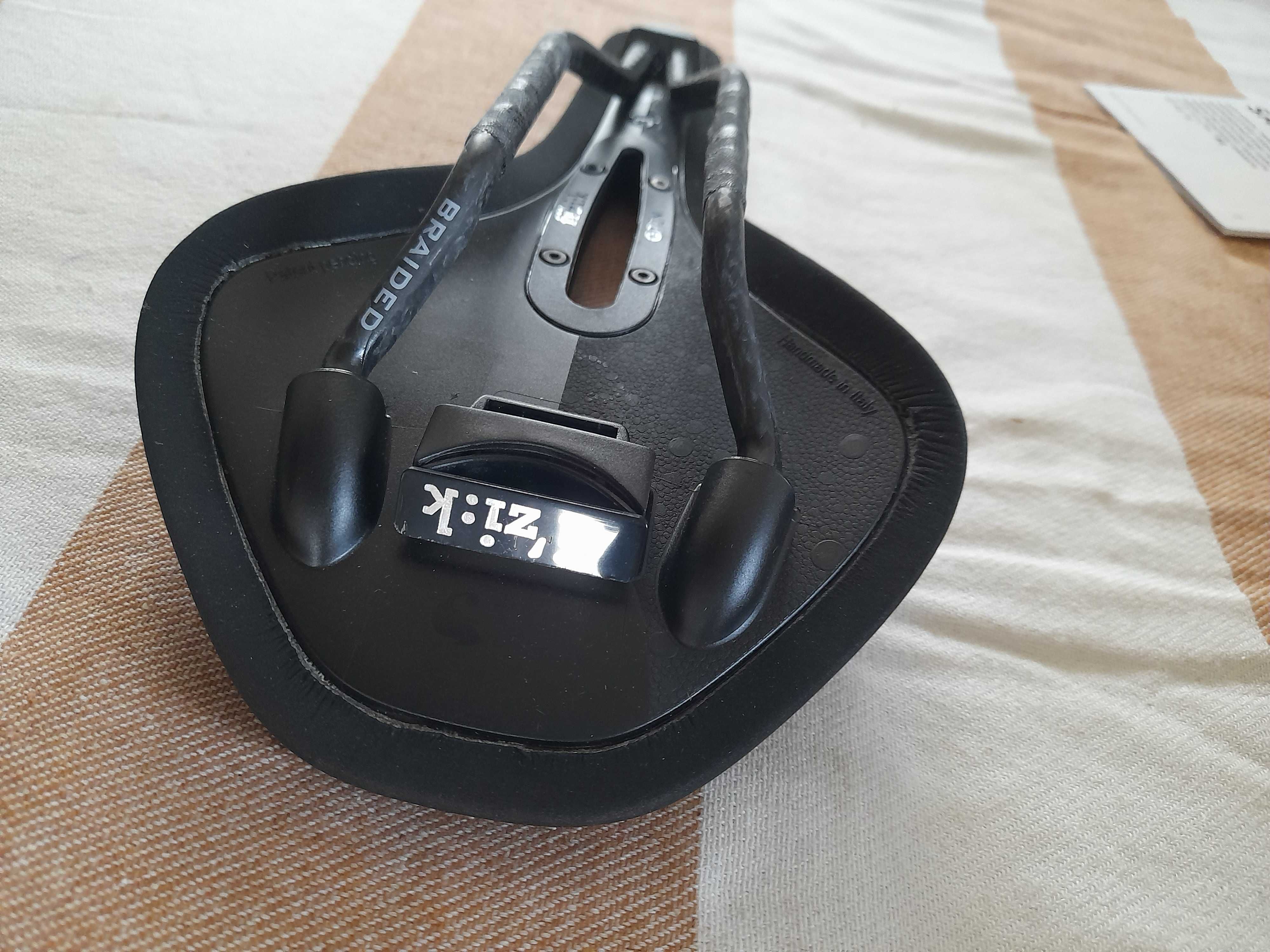 Fizik siodło Antares R1 Open Large