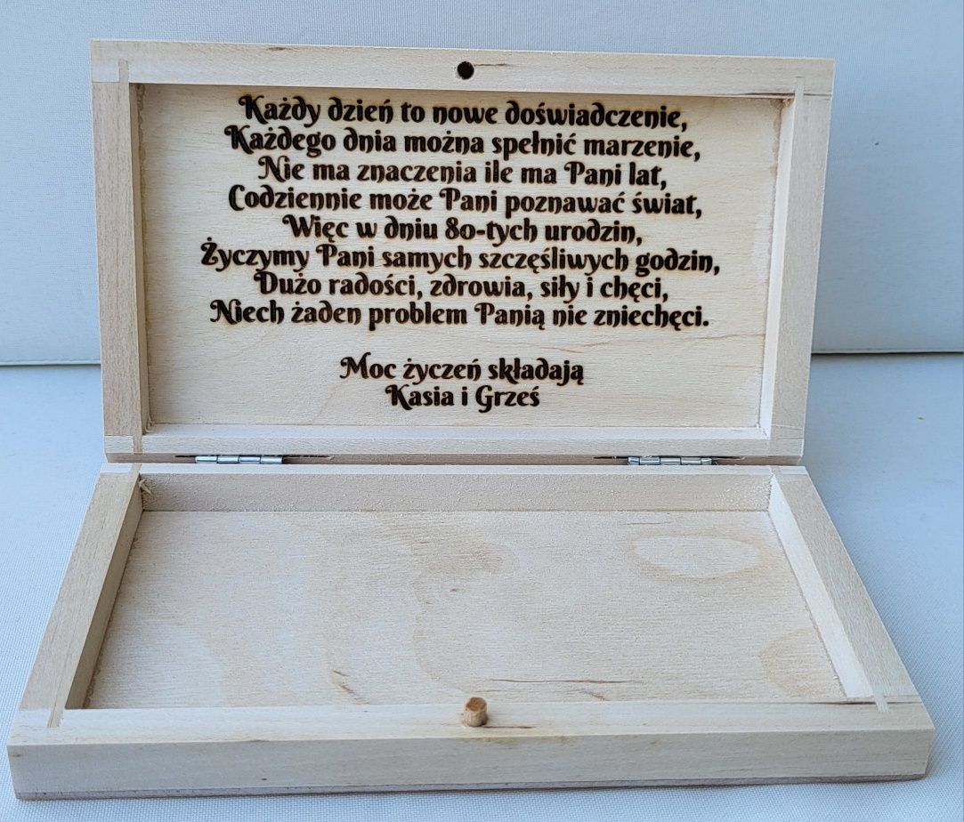 Drewniana koperta Prezent 80 urodziny Pamiątka 80 pudełko na pieniądze