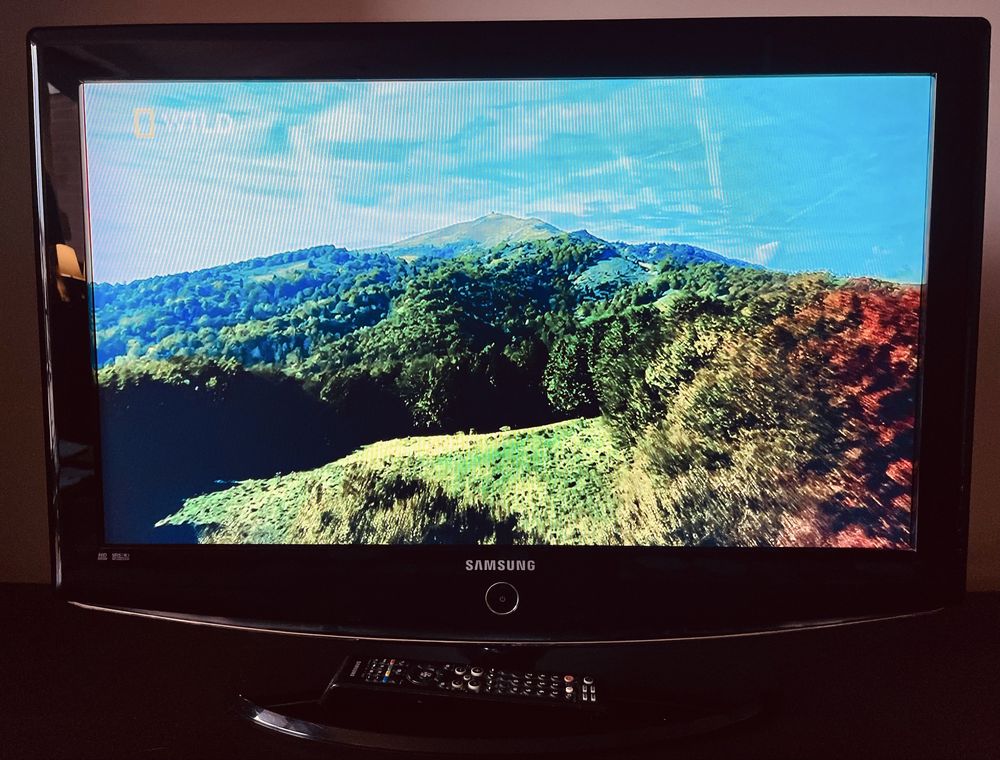 Telewizor Samsung 32” LCD - z opcją DOWOZU