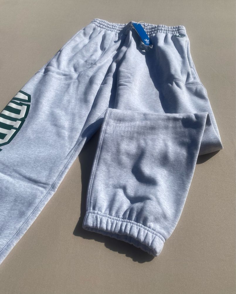 Спортивні штани Adidas Original Varsity