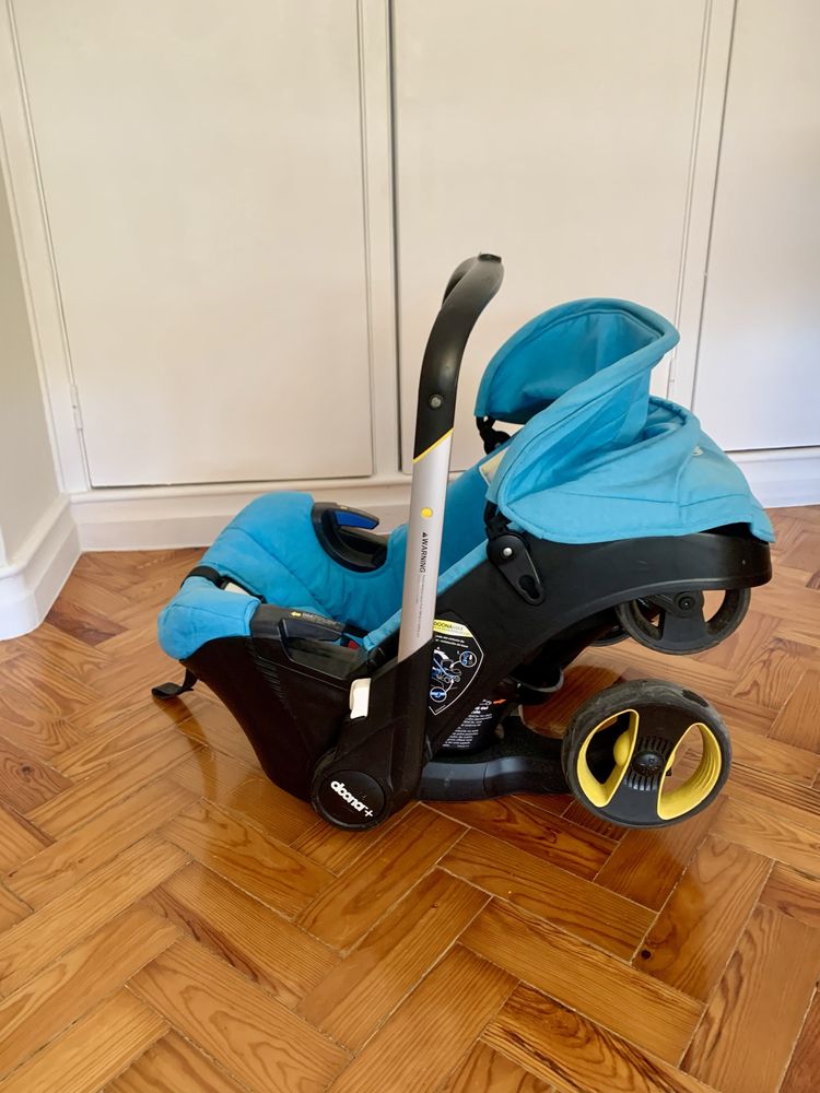 Carrinho bebe doona com isofix e acessorios