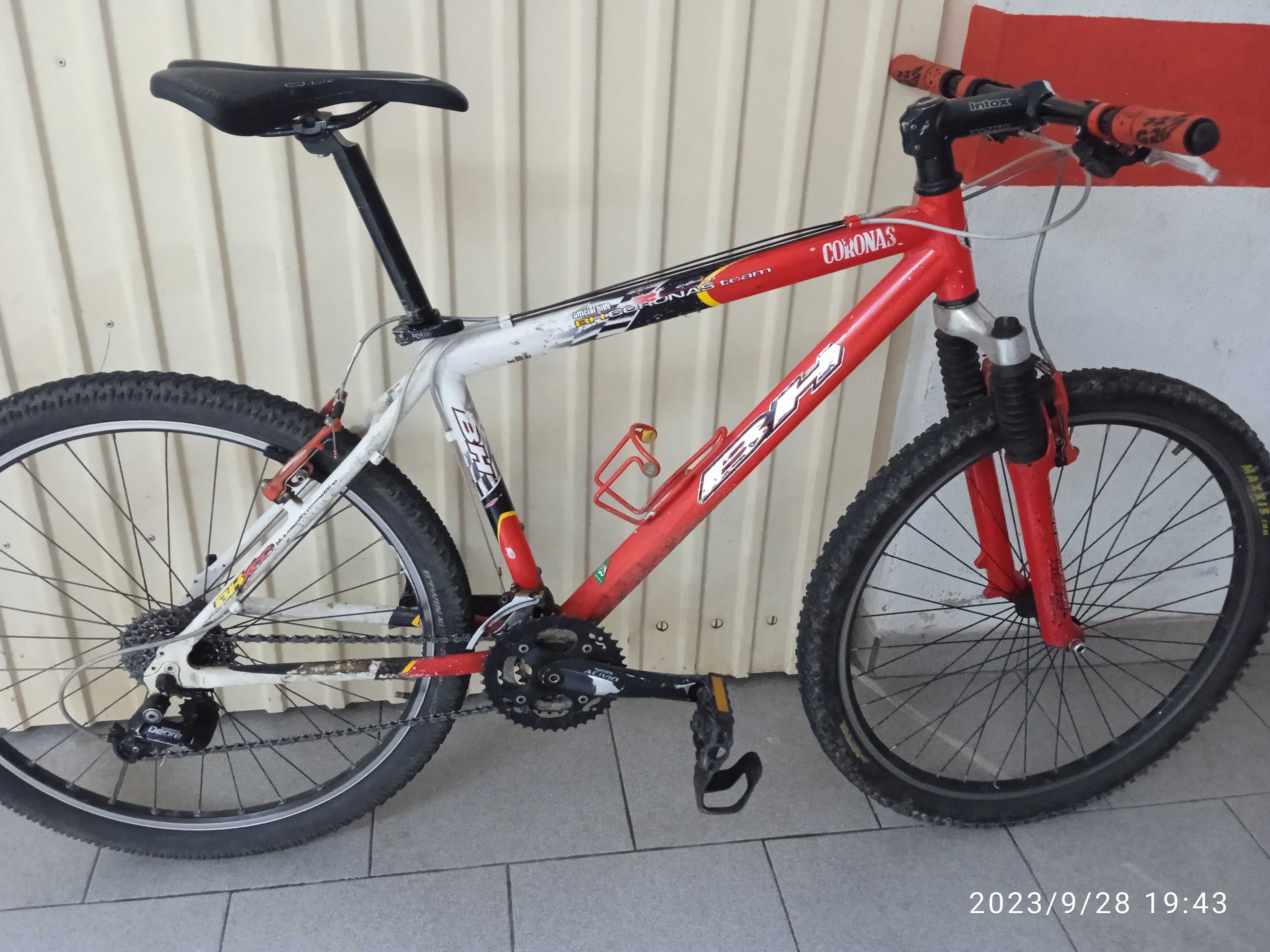 Bicicleta BTT roda 26 BH Coronas