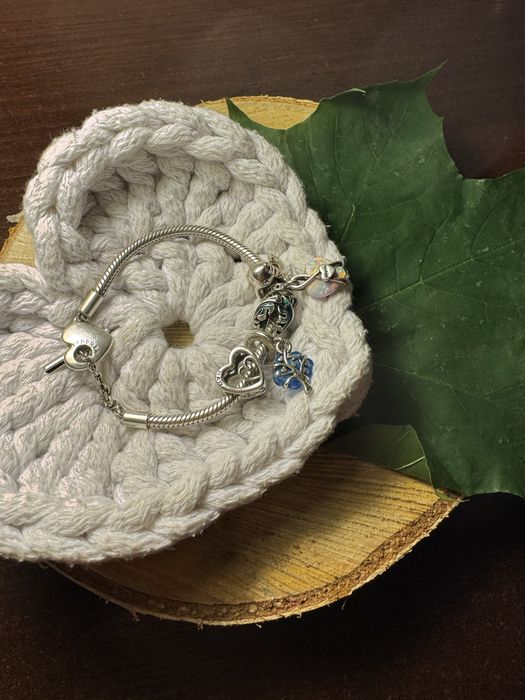 Bransoletka Pandora charmsy i zawieszki