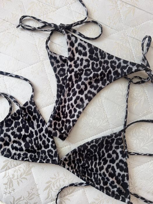 Новий купальник з тигровим принтом s/m