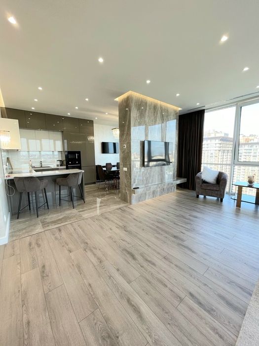 Апартаменты люкс, вид на Днепр с 22эт, панорамные окна!