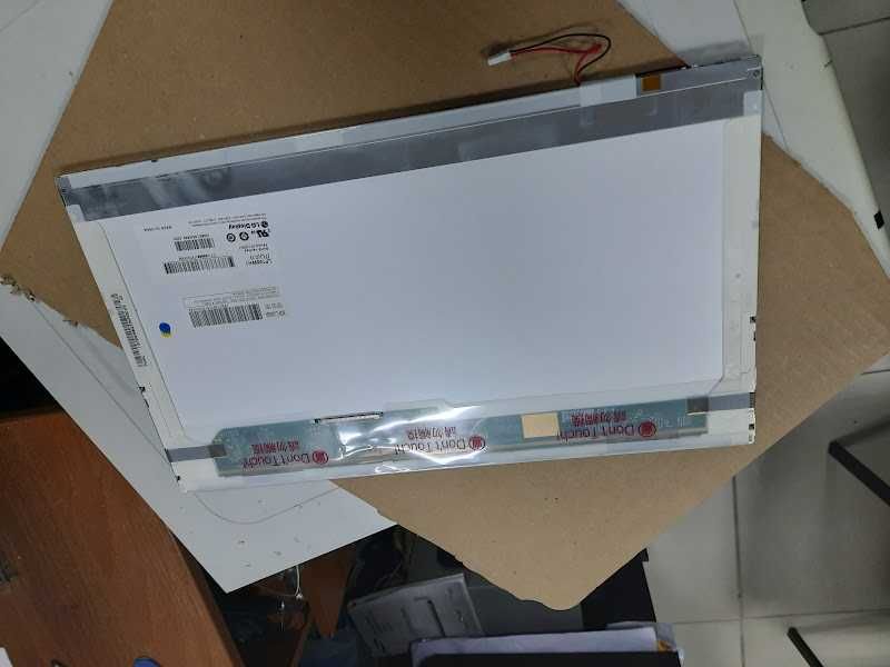 Матриця LP156WH1-TLC1 LG Display