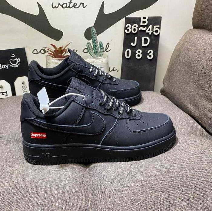 Buty sportowe unisex czarne damskie Trampki Nowy z metką R.42.5