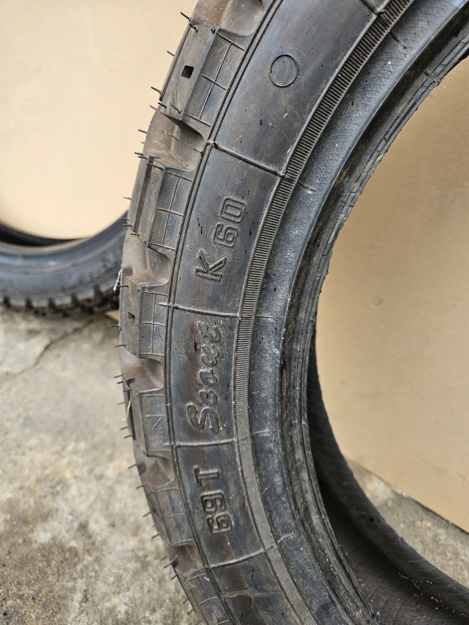 Nowe leżakowane Opony haidenau scout (150/70 r17 i 110/80 r 19)