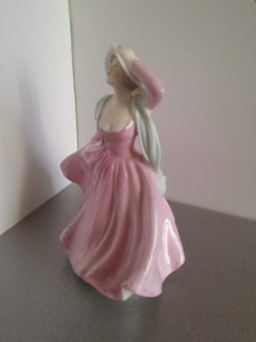 Manufaktura Coalport Cathy 8/1988
Cathy 8/1988