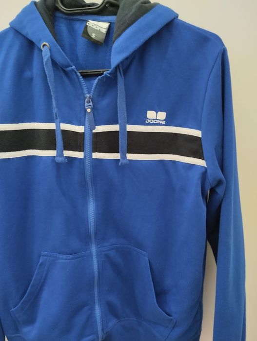 Blusão de desporto. Unisexo. Como novo