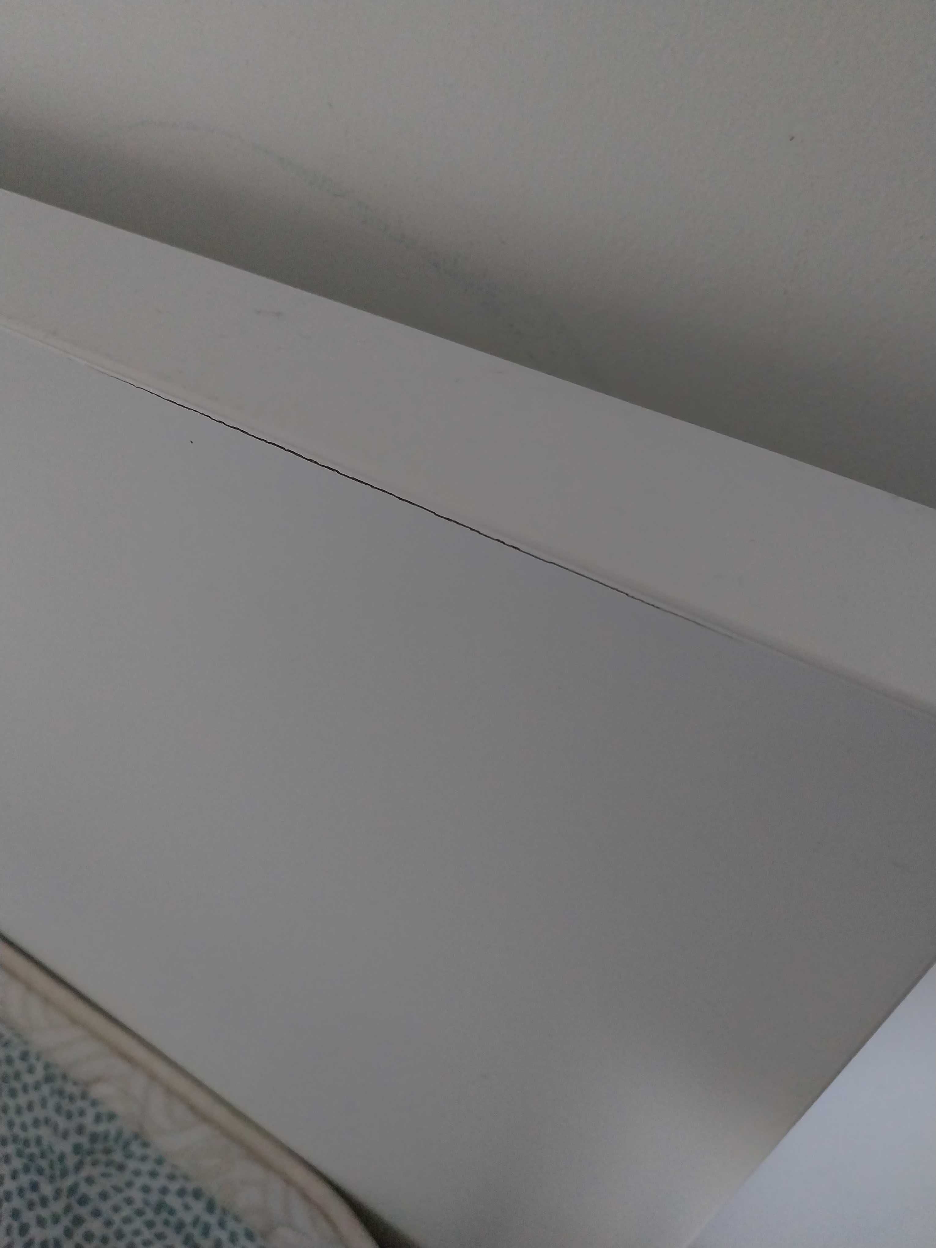 Cama IKEA MALM com estrado e colchão