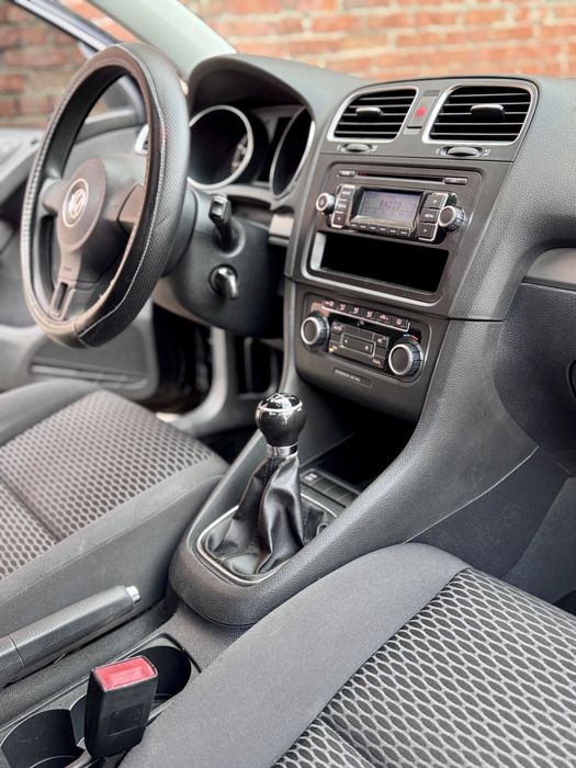 Продам Volkswagen Golf 6