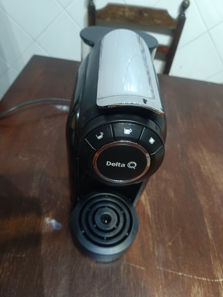 Vendo máquina delta Q