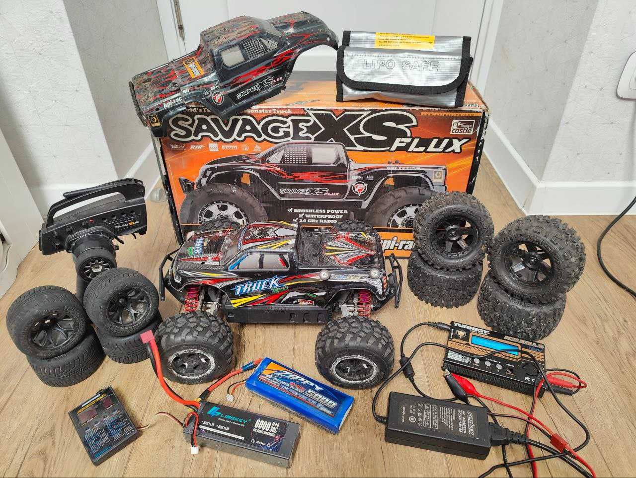 HPI Savage XS Flux 4WD