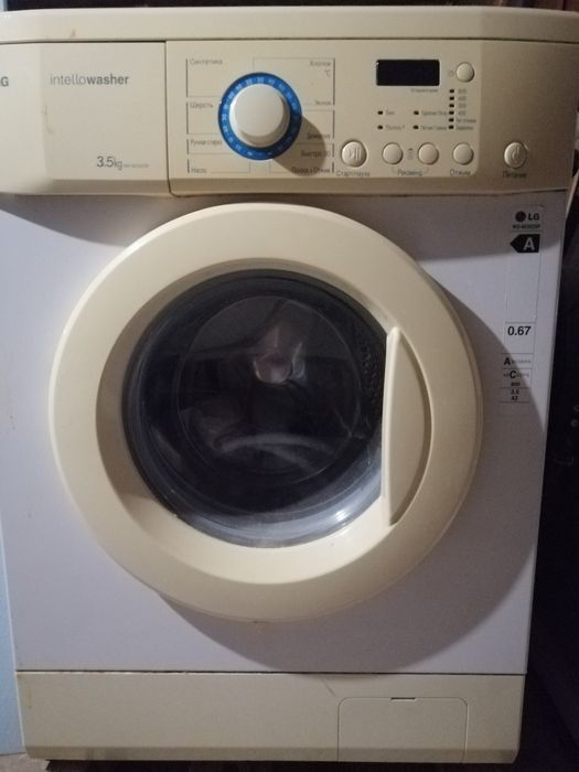 Пральна машина LG 800 об/хв 42см глибина