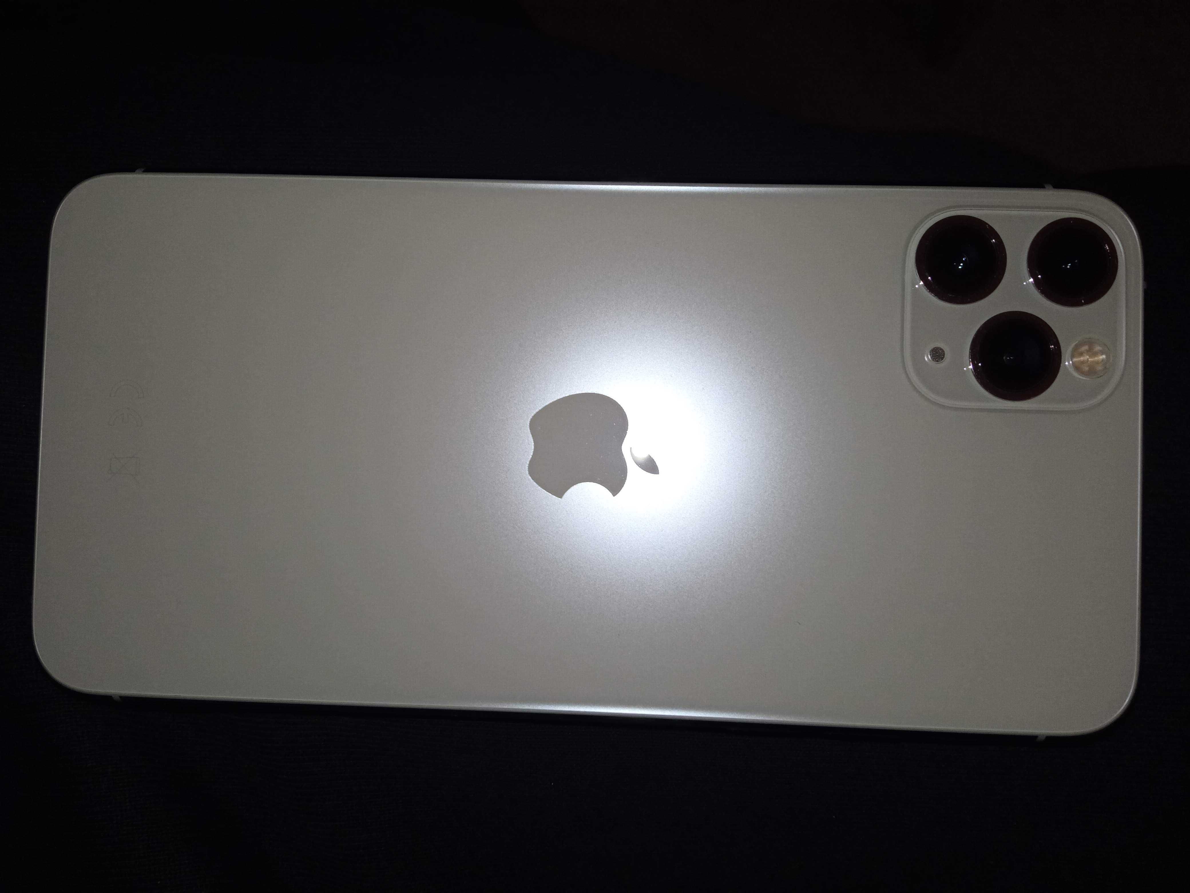 iPhone 11 pro max bardzo zadbany