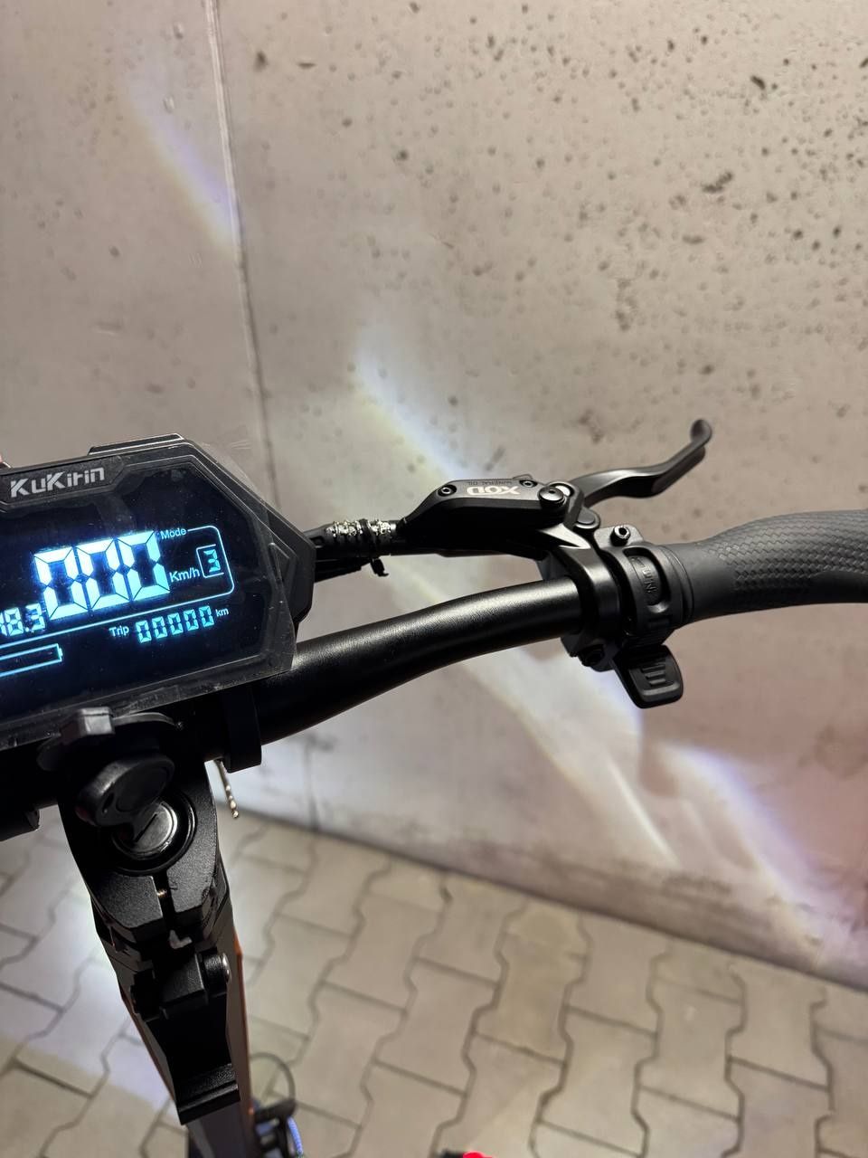 Hulajnoga Elektryczna KUKIRIN G3PRO 2*1200W 23.2Ah 52V 70km/h