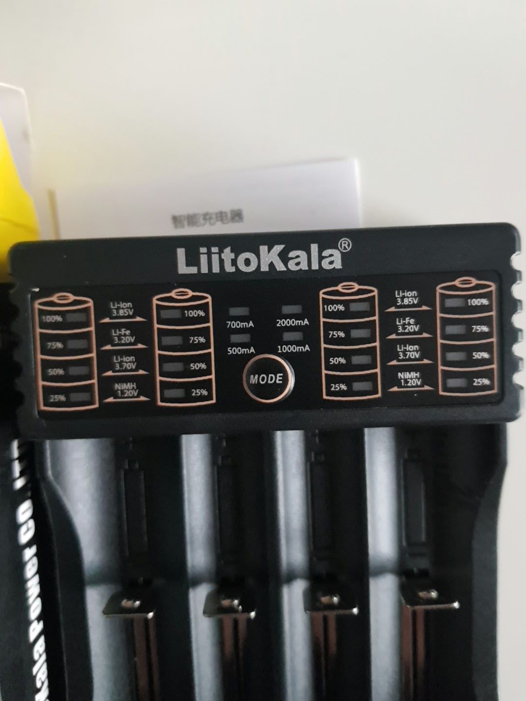 Ładowarka Liitokala Lii-402