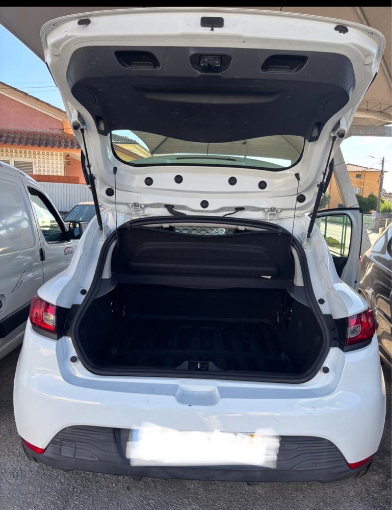 Clio Van Comercial IVA DEDUTIVEL
