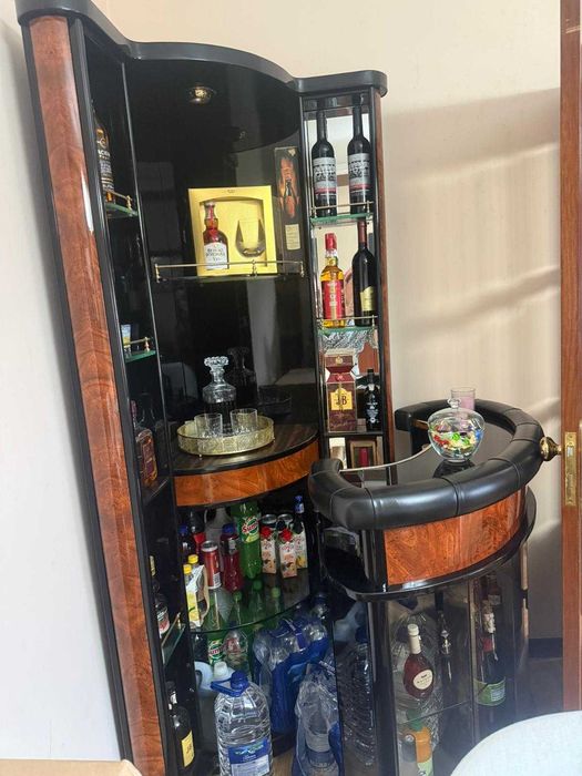 Bar de Sala em Madeira