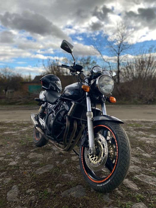 Продам хонду сб 400 sf