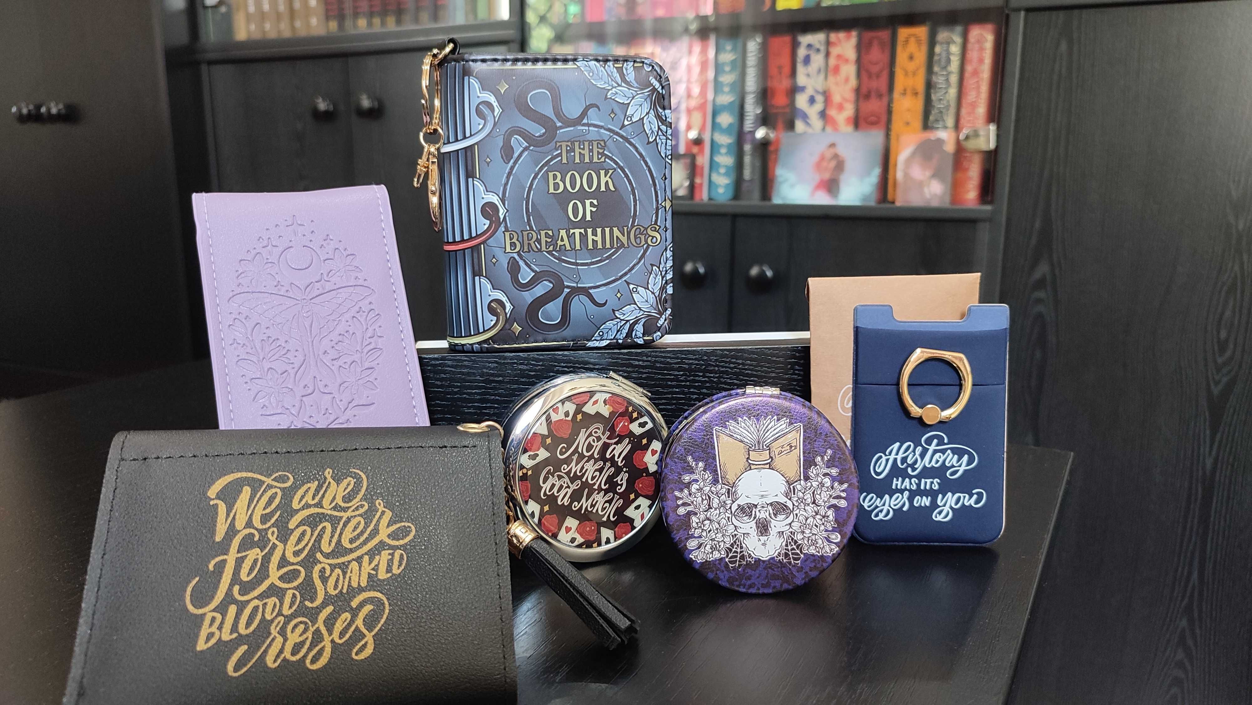 Мерч из боксов Owlcrate, Illumicrate, Fairyloot, The Bookish box