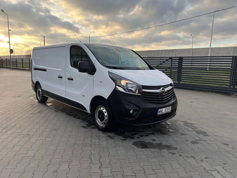 Opel Vivaro  Opel Vivaro Long L2H1 1.6 CDTI, klimatyzacja elektryka