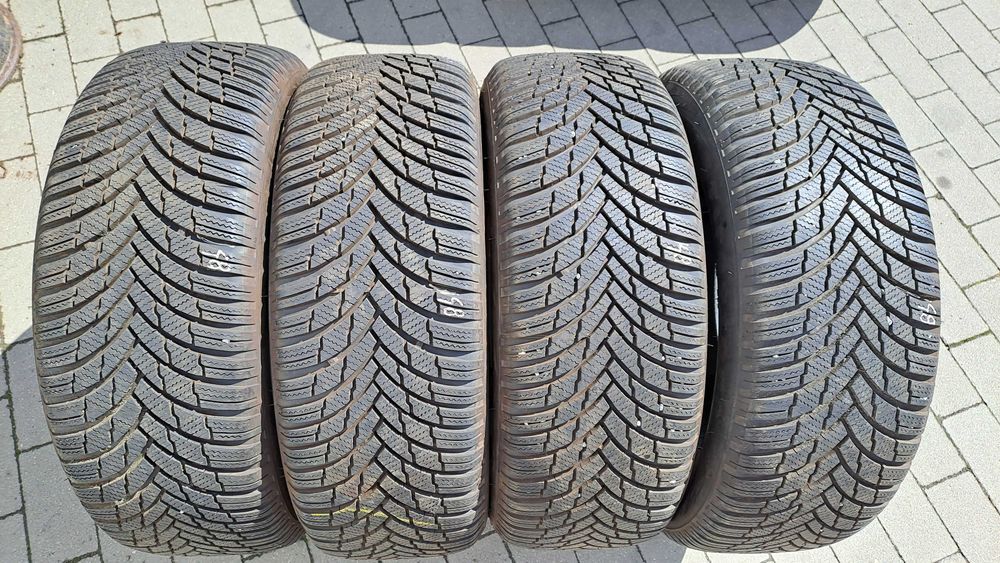 4x Opony 215 55 R 17 Firestone Winterhawk 4 Jak NOWE