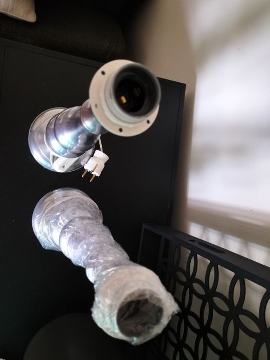 2 bases de candeeiro em metal cor prata