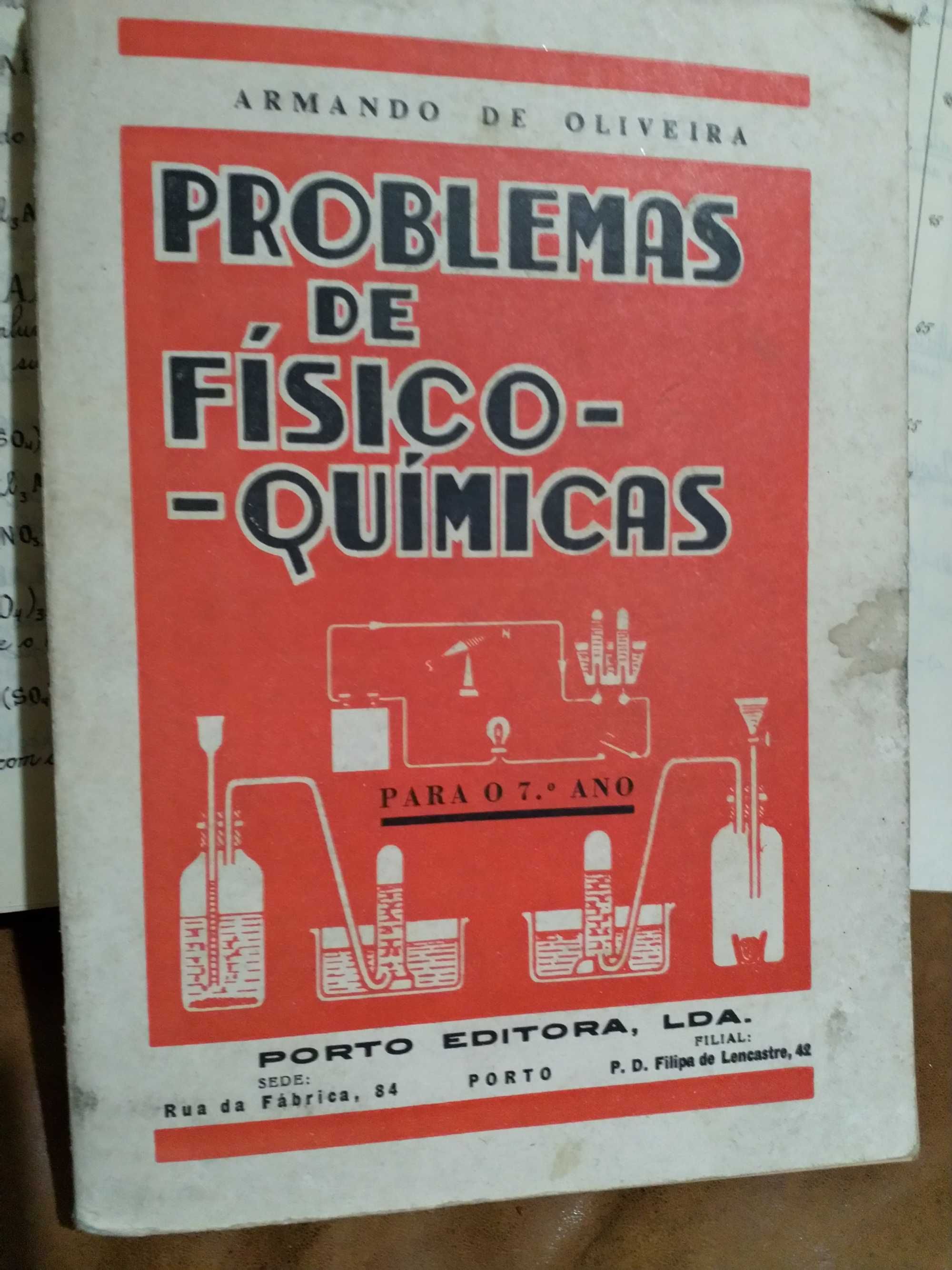 Livros de estudo antigos Físico -Química e Medicina