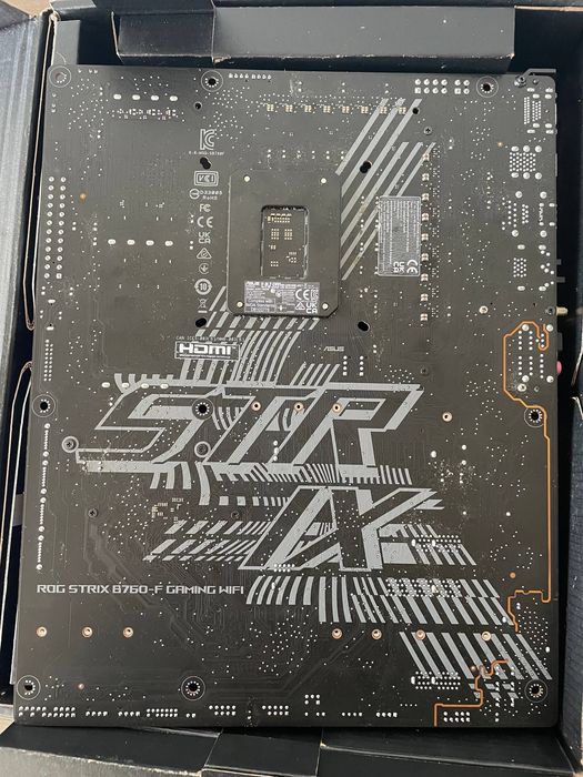 ASUS ROG Strix B760-F Gamink WiFi